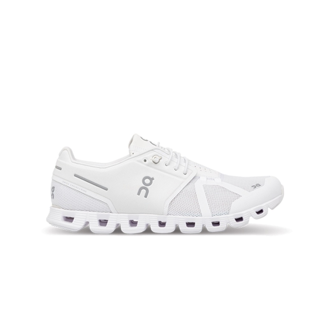 On Women's Cloud Low Top Running Sneakers Size 7